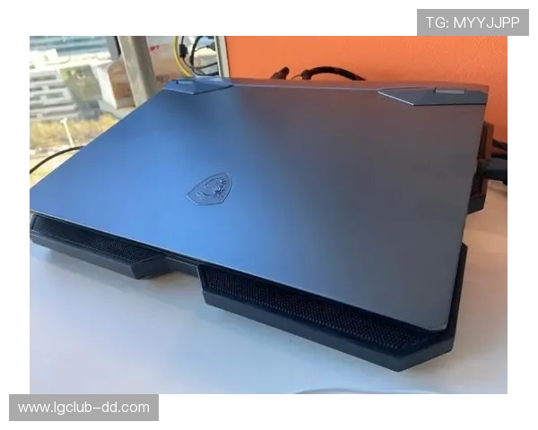 游戏本直连显示器，无需主机：新玩法探索